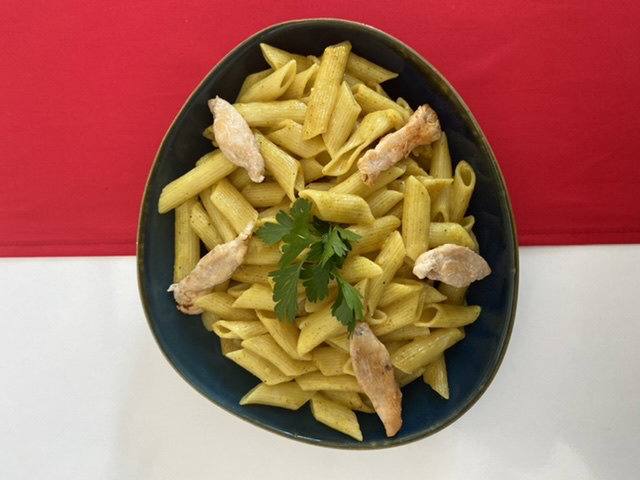 Curry chicken pasta