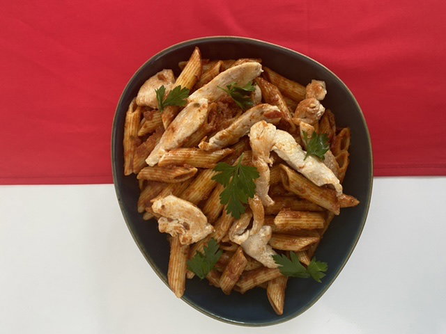 Tomato chicken pasta