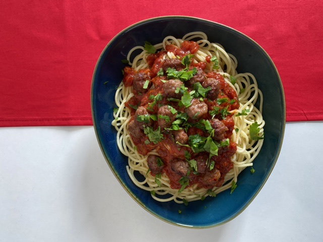 Japan Meat with beef meatballs, tomato sauce, and Şems special spice