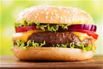 Half-board hamburger + fries
