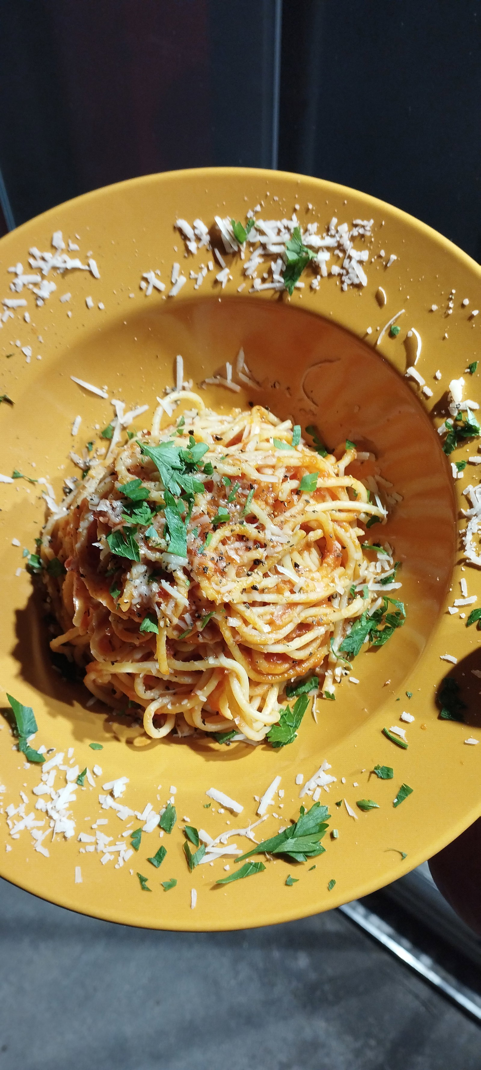 Full spaghetti al pomodoro