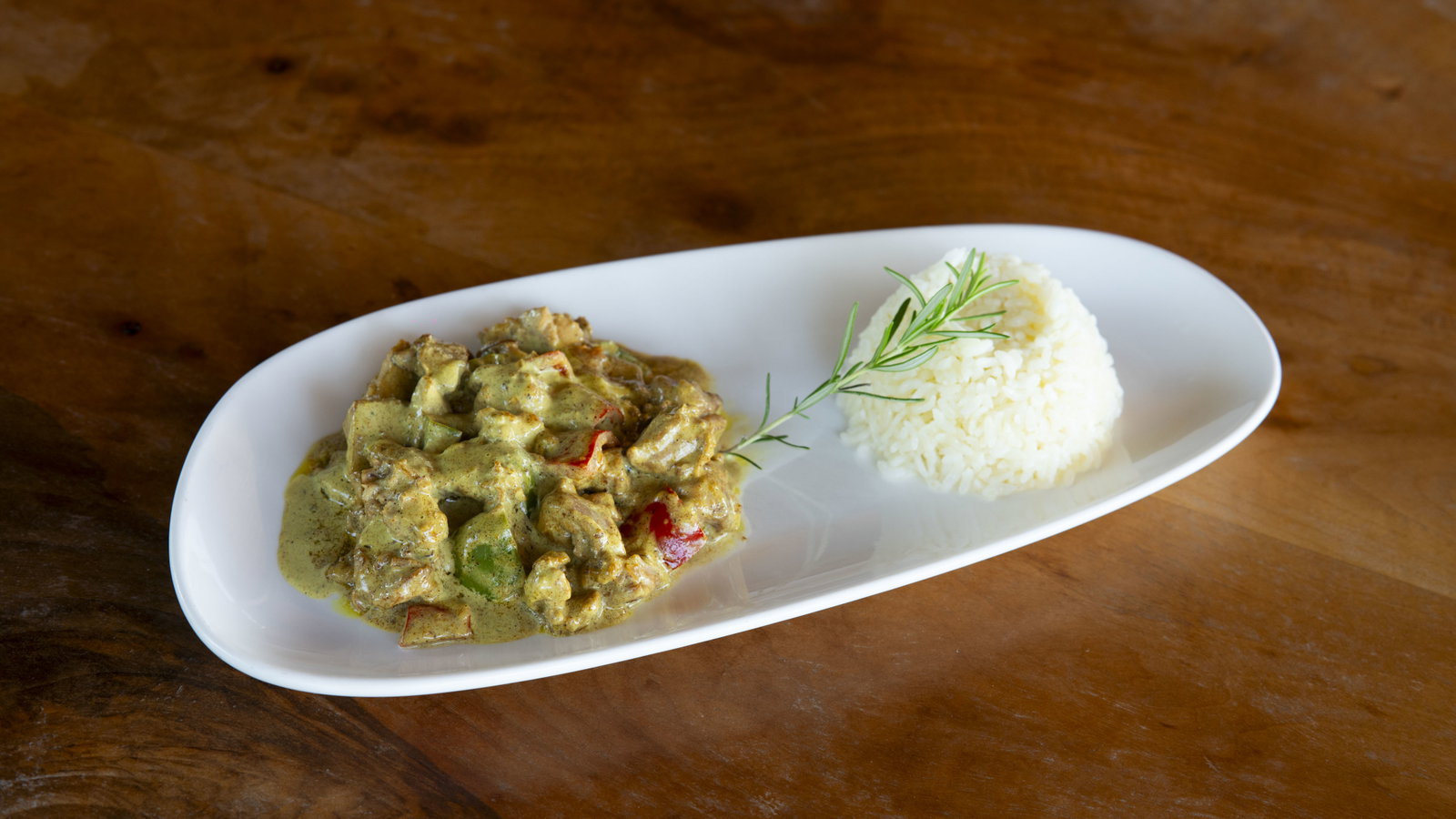 Chicken with curry sauce