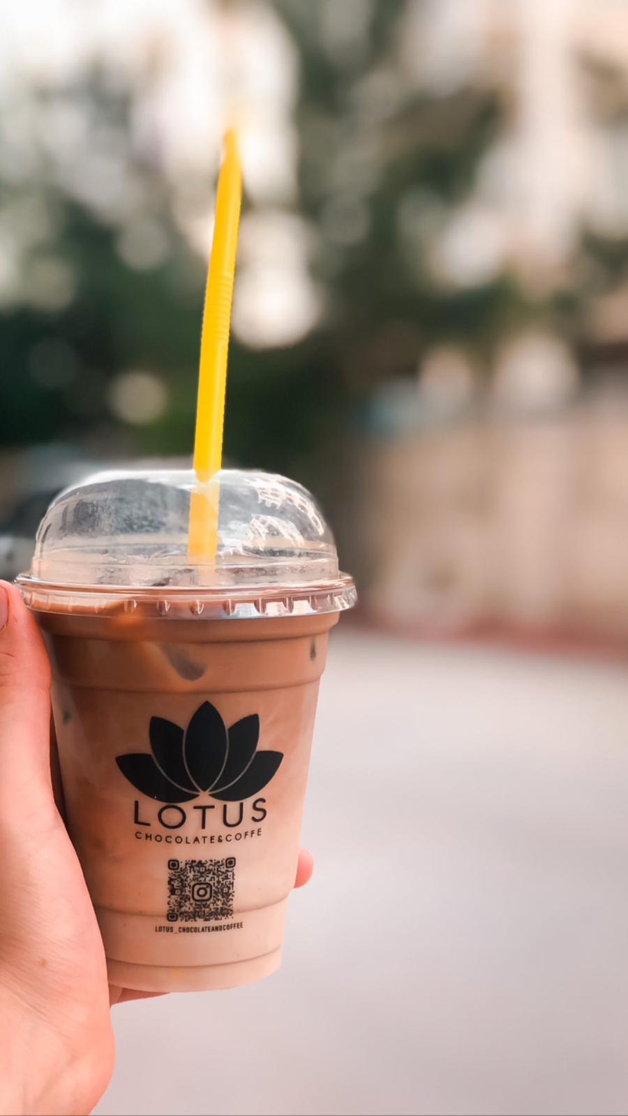 Iced caramel latte