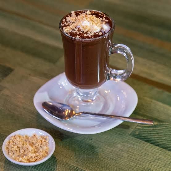 Hot chocolate with ice cream