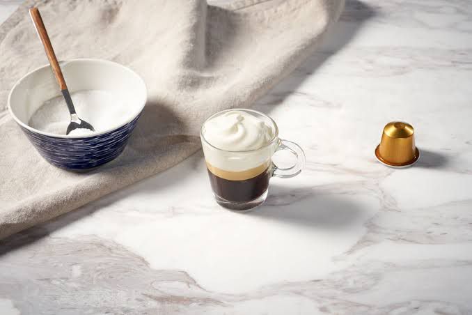 Espresso con panna