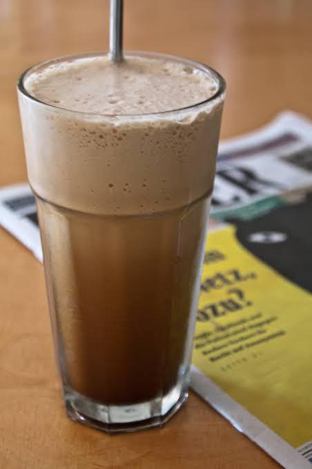Frappe with ice cream