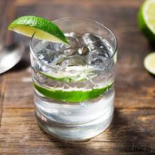 Gin and tonic – regular