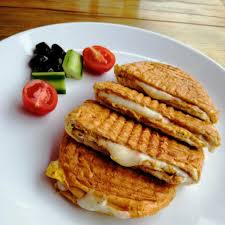 Full Kaşar Cheese Toast