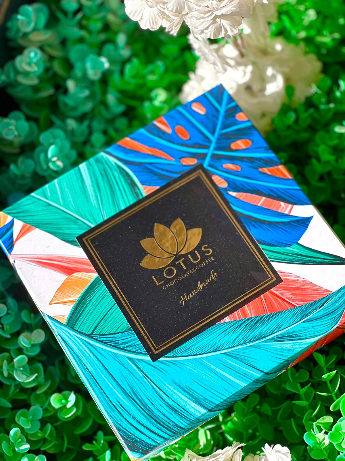 25-Piece Designer Chocolate Box