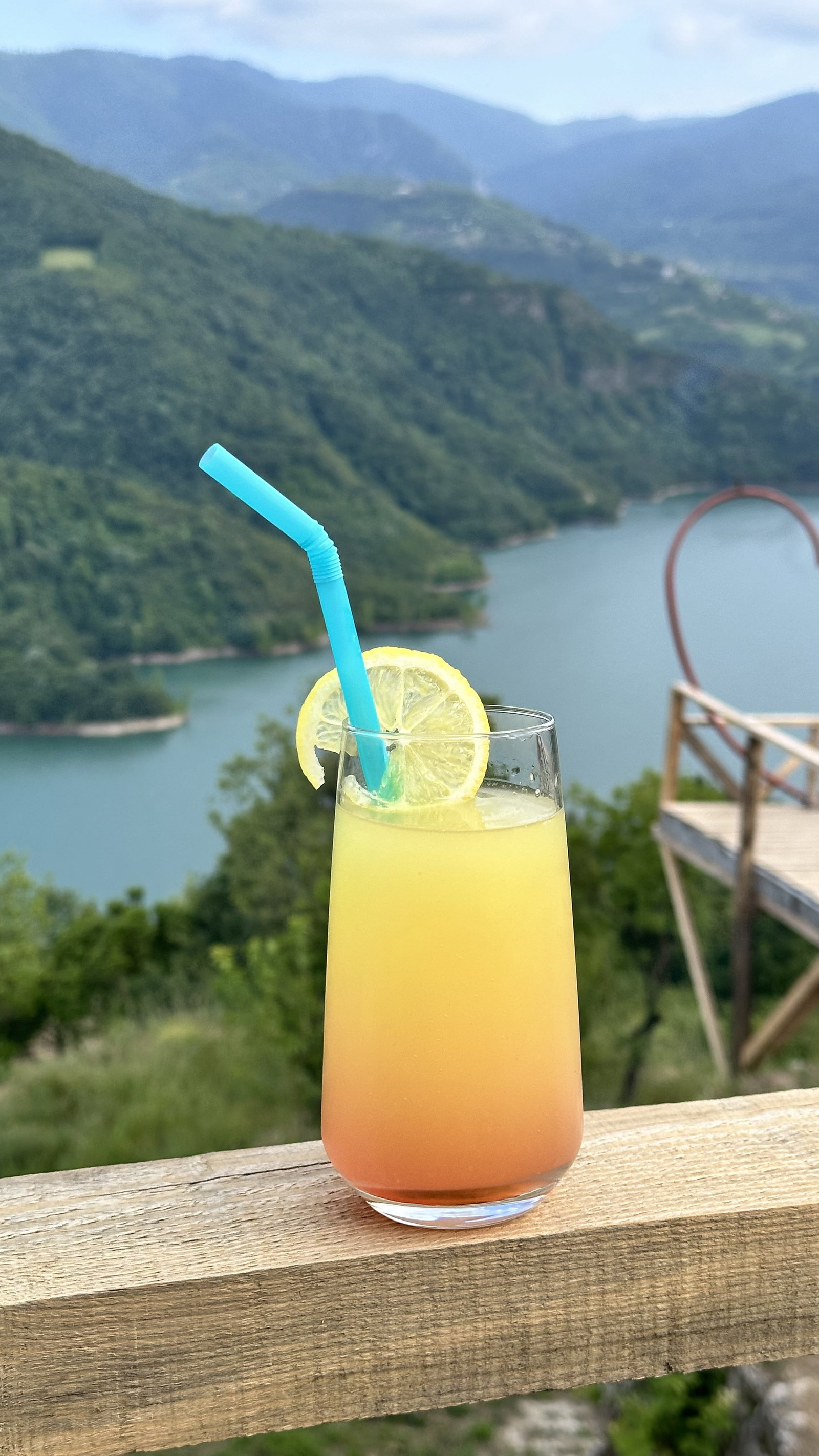 Strawberry lemonade